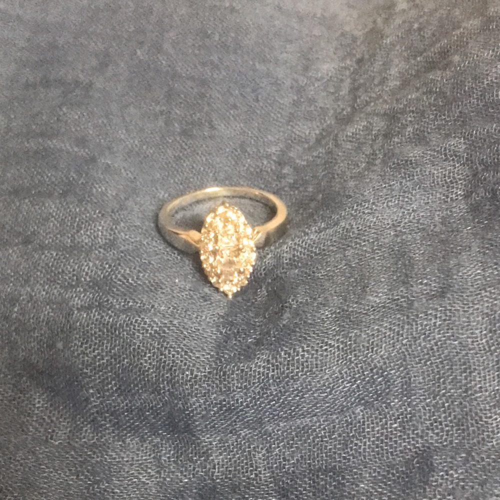 Sparkling cz sterling silver ring
